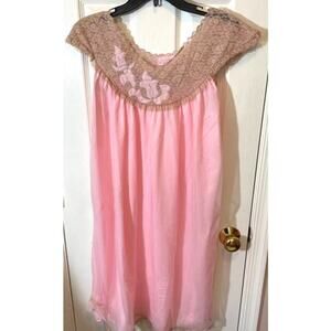 Vintage 1960s Avian Nightie  EUC sz L